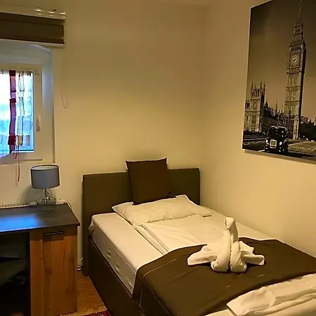 酒店 Hotel-restaurant Zum Donaueck *