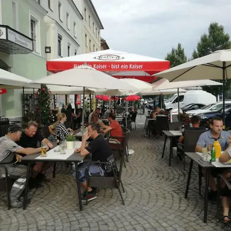 Hotel-restaurant Zum Donaueck * Маутхаузен