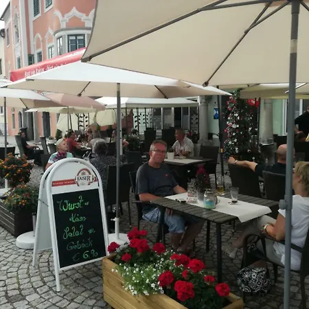 Hotel-restaurant Zum Donaueck Hotell