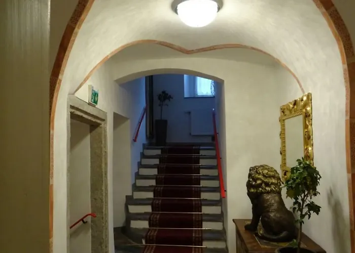 Hotell Hotel-restaurant Zum Donaueck *