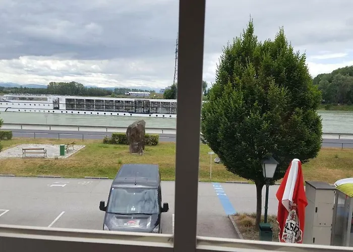 Hotel-restaurant Zum Donaueck *