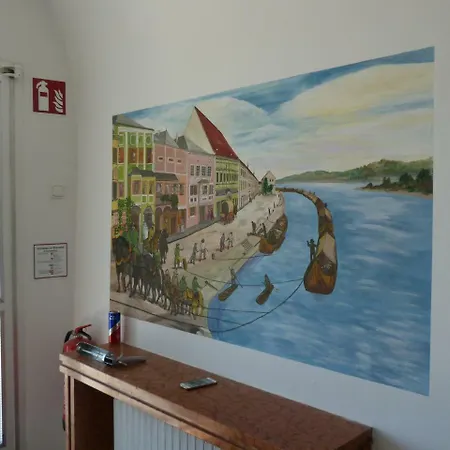 Hotel-restaurant Zum Donaueck فندق