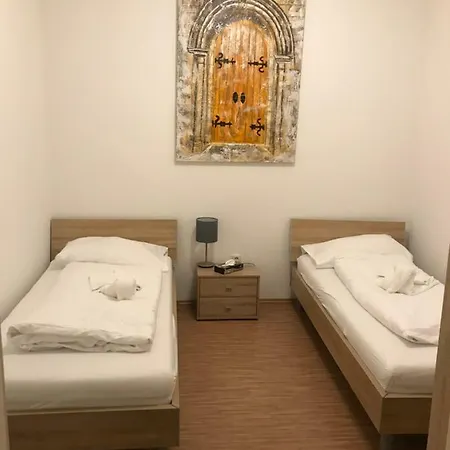 Hotel-restaurant Zum Donaueck * ماوتهاوزن